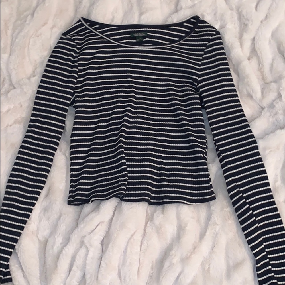 Cropped Long Sleeve